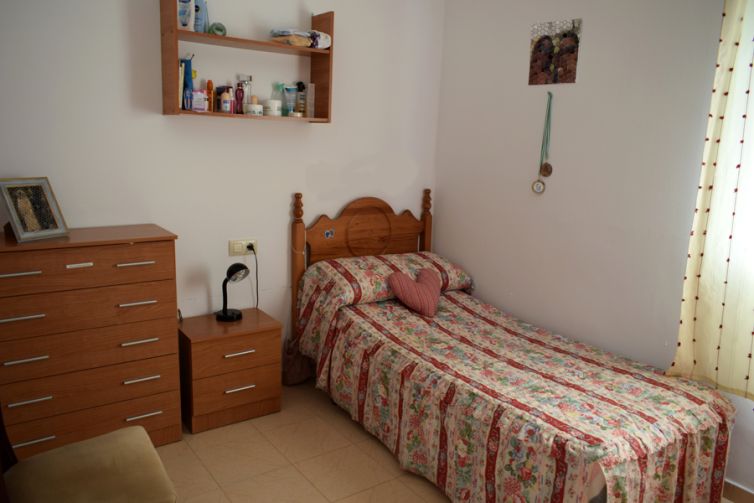 HABITACIÓN INDIVIDUAL 1