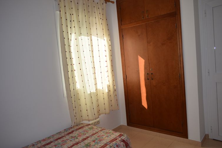 HABITACIÓN INDIVIDUAL 2